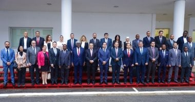 رئيس وزراء كوت ديفوار يلتقي وفد اتحاد الصناعات المصرية لتعزيز التعاون الاقتصادي
