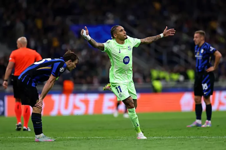 رافينيا يسجل رقماً قياسياً في دوري الأبطال بهدفه أمام إنتر ميلان ويعادل إنجاز كريستيانو رونالدو
