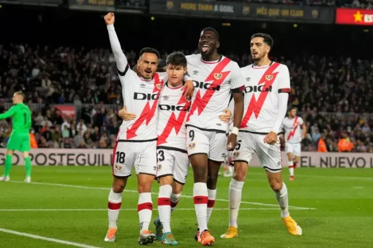 رايو فايكانو يواصل تألقه ويعمق جراح لاس بالماس في الدوري الإسباني