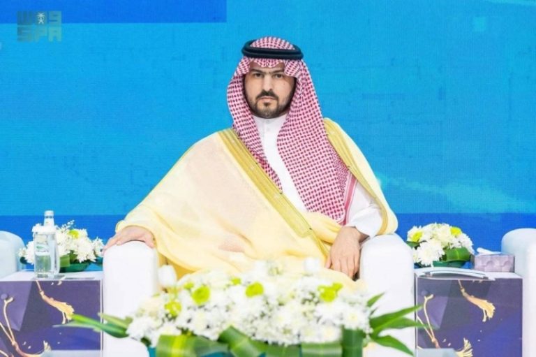 رعاية نائب أمير الشرقية لحفل تخريج 600 خريج وخريجة من تجمع الشرقية الصحي
