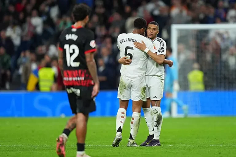 ريال مدريد يؤجل احتفالات برشلونة في الدوري الإسباني بريمونتادا +90 أمام مايوركا