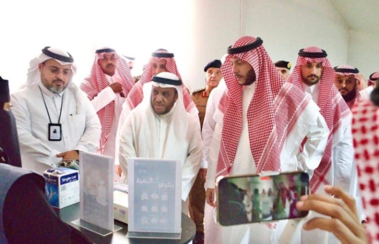 زيارة الأمير سعود بن نهار للتجمع الصحي بالطائف تبرز استعدادات الحج