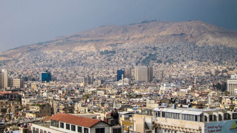 زيارة وفد صناعي أردني لدمشق تعزز العلاقات التجارية