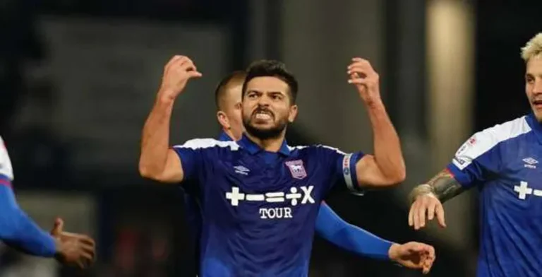 سام مرسي يكشف عن أول رد له بشأن الانتقال إلى الزمالك في صفقات الموسم الجديد