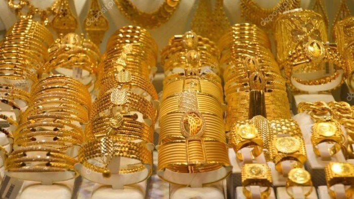 سعر الذهب الآن: تحديث لحظي لعيار 21 اليوم السبت 10 مايو 2025