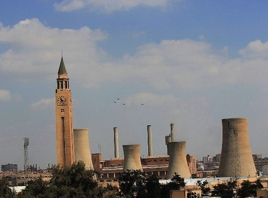 «صناعة المحلة» تعيد بريق النسيج المصري بجهود الشباب