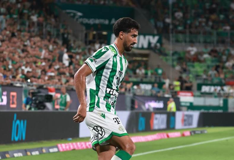 طلب الأهلي رسميًا إعفاء بن رمضان من الانضمام إلى منتخب تونس