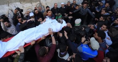 عروسين يموتان بعد ساعات من الزفاف.. إسرائيل تُصفي حياة جديدة في غزة