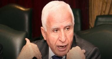 عزام الأحمد يتولى أمانة سر اللجنة التنفيذية لمنظمة التحرير الفلسطينية