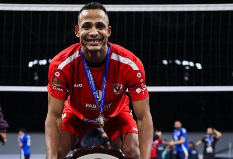 عسران لاعب طائرة الأهلي ينضم إلى الشرطة العراقي للمشاركة في نهائيات الدوري