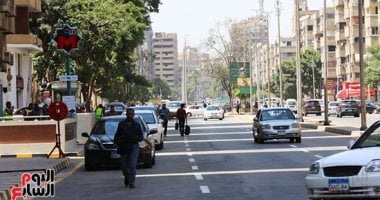 عطلة العمال تخفف الزحام بشوارع القاهرة والجيزة