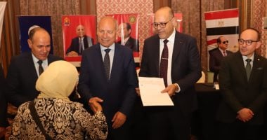 عقود عمل جديدة لذوي الهمم بفضل وزير العمل ومحافظ القاهرة