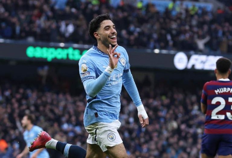 مرموش بيكسر الدنيا مع السيتي بس لسه صايم برا ملعب الاتحاد