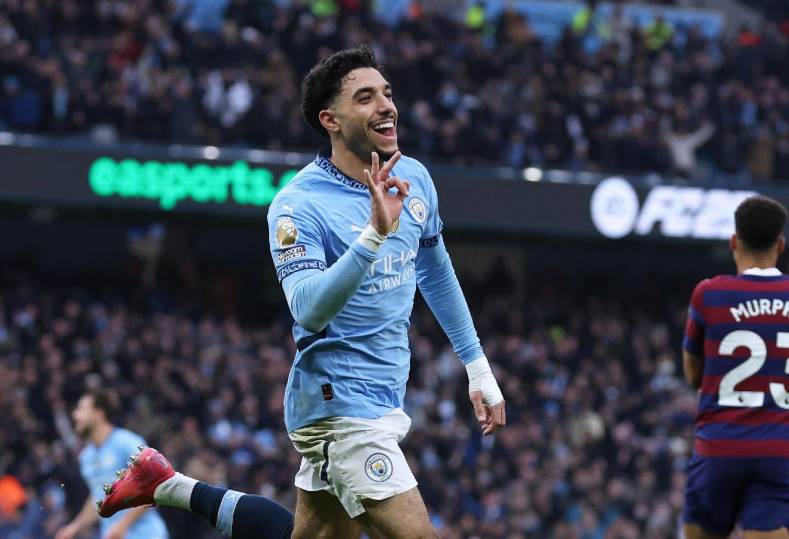 مرموش بيكسر الدنيا مع السيتي بس لسه صايم برا ملعب الاتحاد