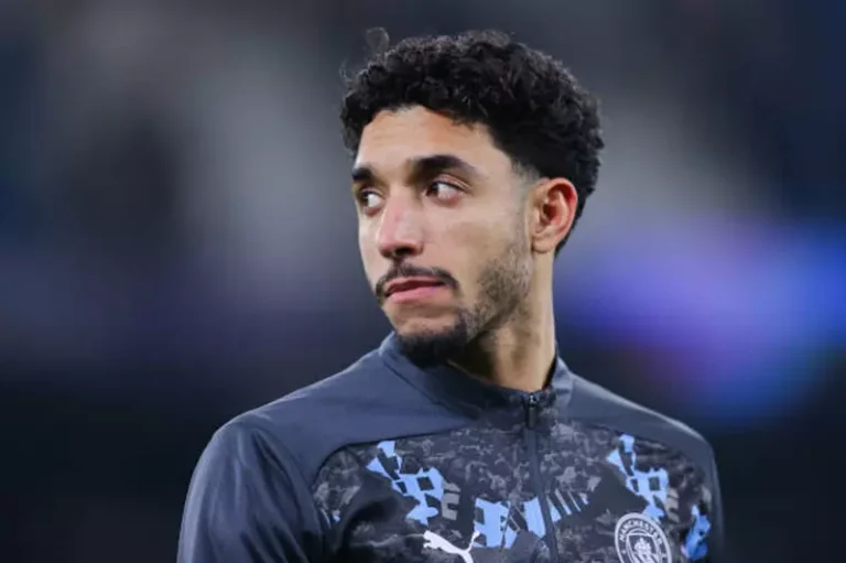 عمر مرموش يغيب عن تشكيلة الموسم للدوري الألماني في FC 25