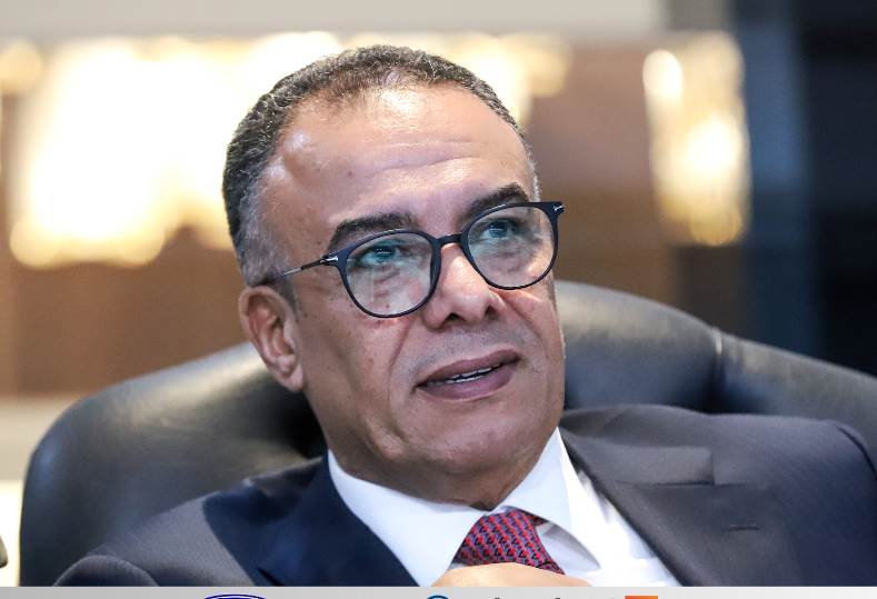 عمرو مصيلحي يشارك في اجتماع الاتحاد الدولي لكرة السلة الذي يعقد في البحرين