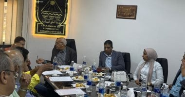 قرارات حاسمة اليوم “عمومية محال السلع السياحية” تعتمد الميزانية وتصدر توصيات جديدة