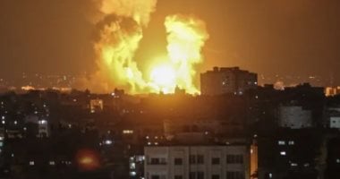 قصف مفاجئ: 30 طائرة إسرائيلية تستهدف اليمن حاليًا