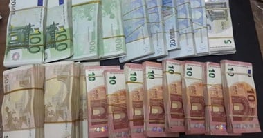 قفزة الدولار اليوم.. أسعار العملات الأجنبية مقابل الجنيه المصرى الجمعة
