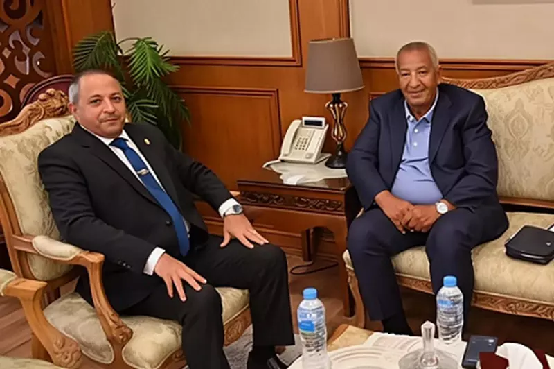 كامل أبو علي يتقدم باستقالته من رئاسة المصري في خطوة جديدة لمحافظ بورسعيد