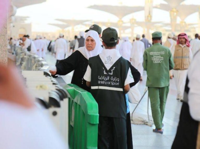 كشافة الرياضة تستمر في تقديم الدعم للحجاج بالمدينة المنورة