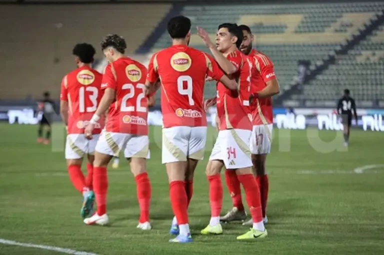 مباريات اليوم تتصدر الصراع بين الأهلي وبيراميدز، وتشيلسي يلتقي ليفربول، بالإضافة إلى ظهور مصطفى محمد