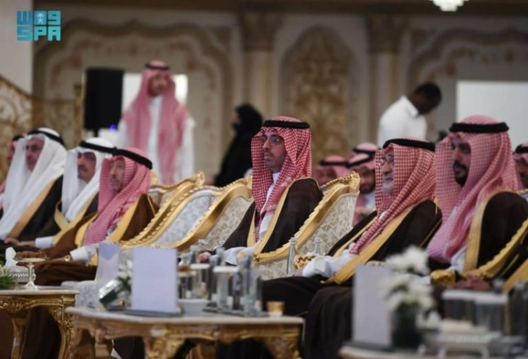 محافظ جدة يشرف على الحفل السنوي لجمعية مراكز الأحياء