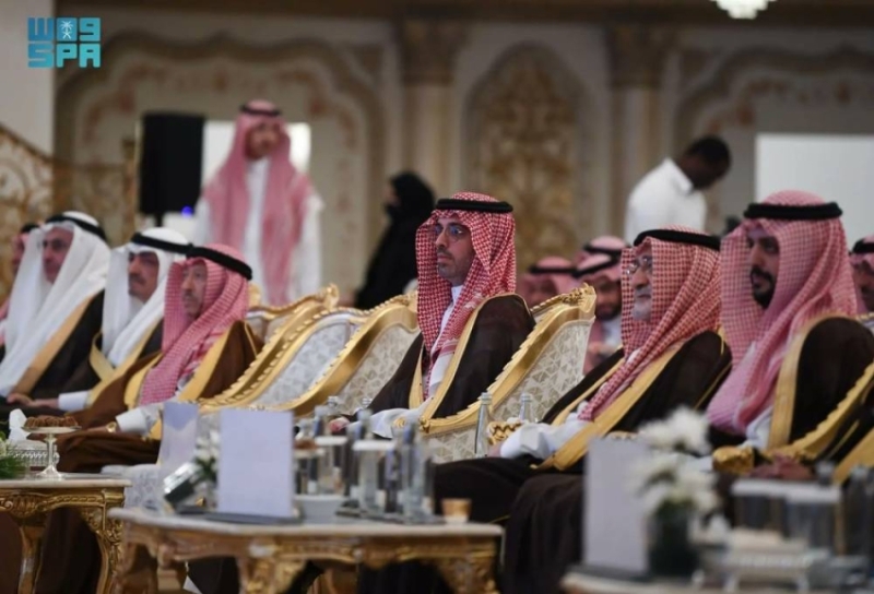 محافظ جدة يشرف على الحفل السنوي لجمعية مراكز الأحياء