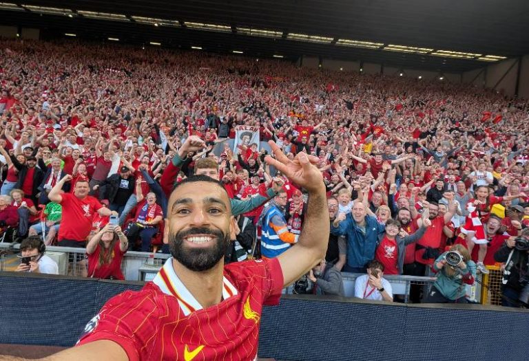 محمد صلاح يتصدر التشكيل المثالي للدوري الإنجليزي في موسم 2024/2025