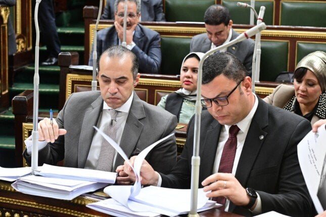 محمود فوزي يؤكد أهمية تركيب عدادات مسبقة الدفع لتحقيق الترشيد