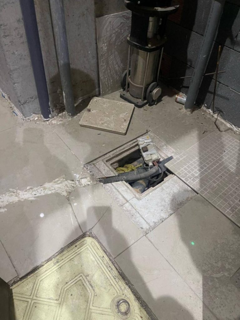 “مخالفات جديدة” ضبطت حفر بئر واستخدام مياه غير نظامية بفندق بمكة