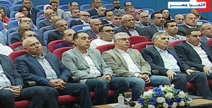 مدبولي يحضر عرضاً لمشروعات المنطقة الاقتصادية لقناة السويس