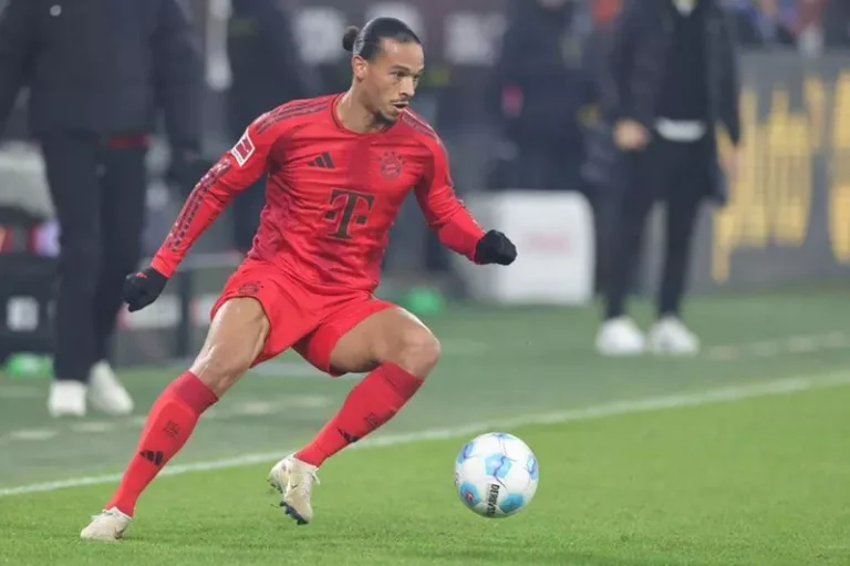 مدير رياضي بايرن يؤكد: قدمنا عرضنا لتجديد عقد ساني واعتبر أي تغيير أمرًا غريبًا