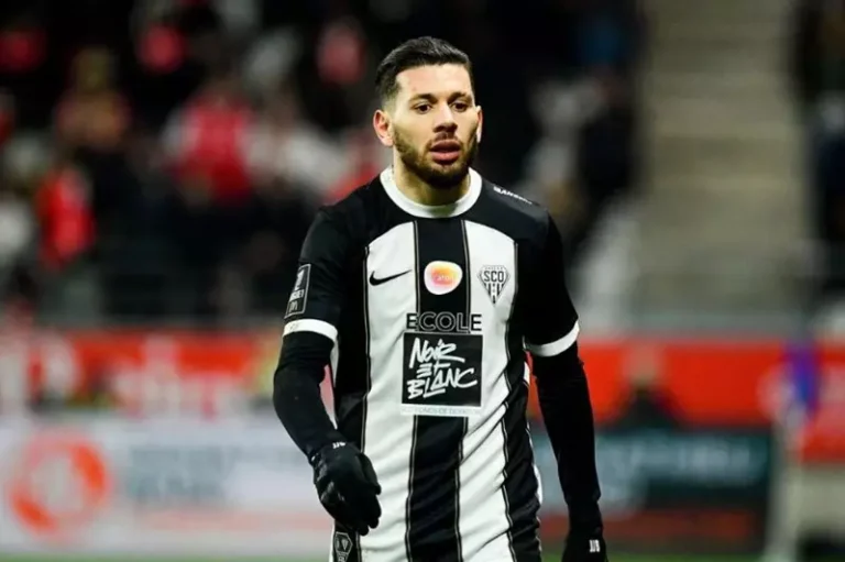 مصدر في الزمالك يؤكد لـ “يلا كورة” بدء المفاوضات مع فريد الملالي وسط اختلاف حول الراتب