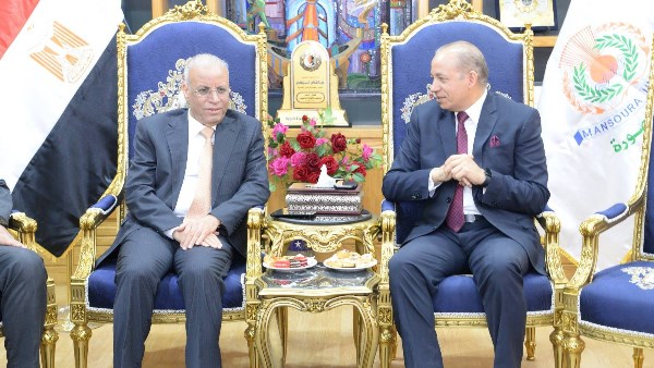 مصر تدعم الطلاب الوافدين من العراق في جامعة المنصورة