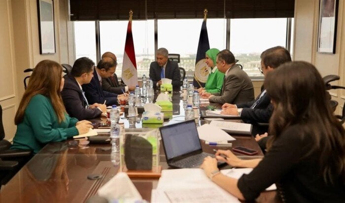 مصر تسعى لتقوية التعاون السياحي مع دول منظمة D-8 قبيل الاجتماع الوزاري في القاهرة