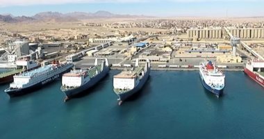 ميناء الغردقة يعود للعمل والحركة الملاحية تستأنف في البحر الأحمر