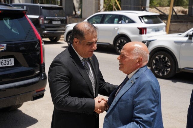 نقيب المعلمين العراقي يحظى باستقبال حافل خلال اجتماع اتحاد المعلمين العرب