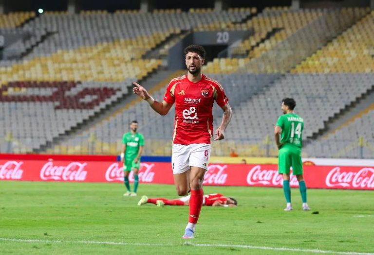 وسام أبو علي يحقق جائزة أفضل لاعب في مباراة الأهلي والمصري بعد أداء مميز