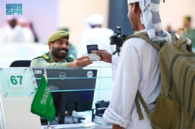 وصل أكثر من 1.1 مليون حاج من الخارج حتى أمس