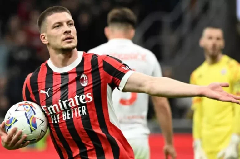 يوفيتش ينتظم في تدريبات ميلان وقد يغيب أمام جنوى