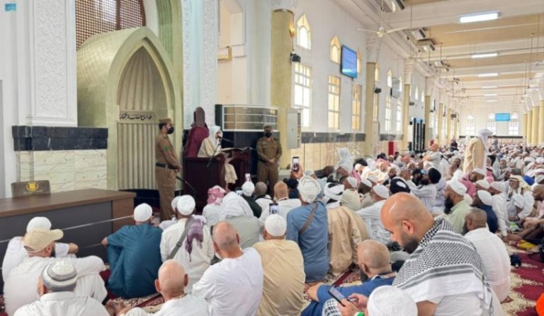 محاضرتان توعويتان في مسجد الخيف بتنظيم “الشؤون الإسلامية”