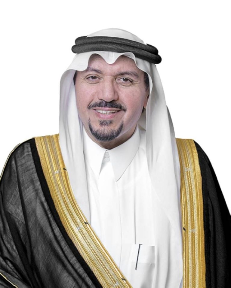 أمير القصيم يشيد بنجاح موسم الحج بفضل تكامل الجهود بين جميع القطاعات