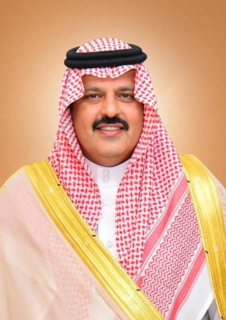 أمير حائل يبارك القيادة بنجاح موسم الحج