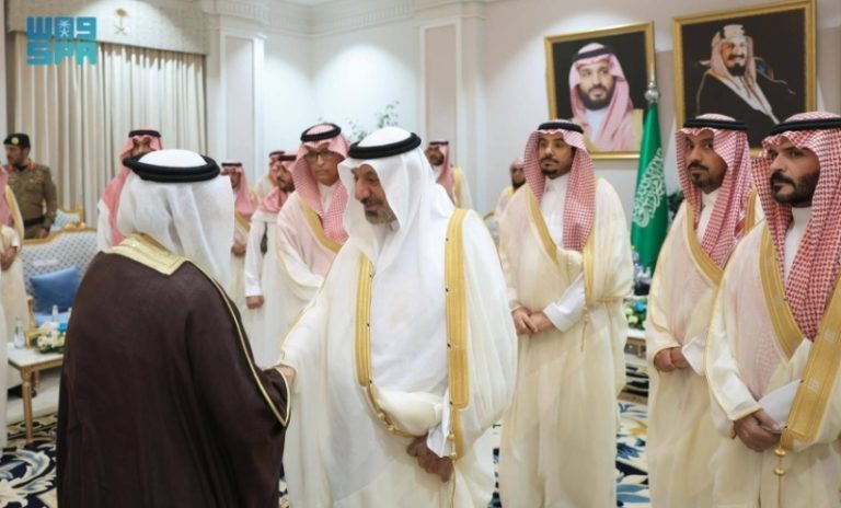 أمير نجران يحتفي بالمهنئين بعيد الأضحى
