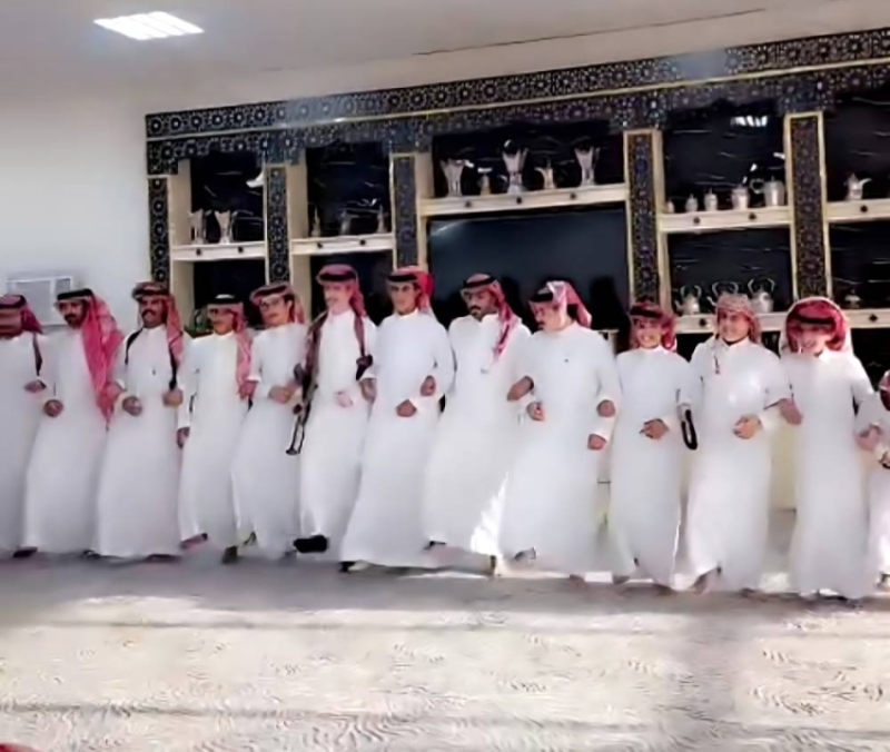 أهالي روضة الهضب ينظمون احتفالات عيد الأضحى