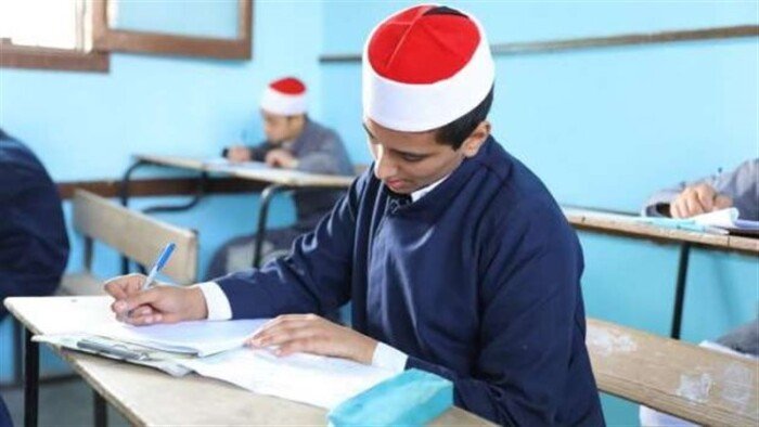 أوائل الشهادة الإعدادية الأزهرية 2025 في قنا تتألق بصور مميزة