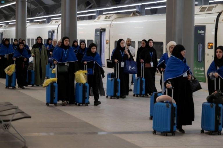إتاحة شهادات الحج عبر تطبيق «نُسك»