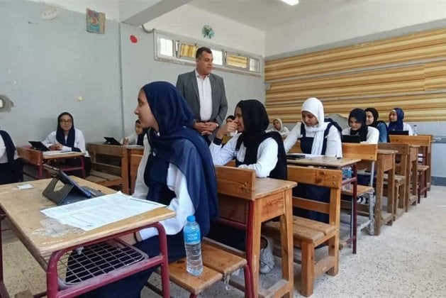 إحالة رئيس لجنة ومراقب وأمن اللجنة للشؤون القانونية في تعليم القاهرة