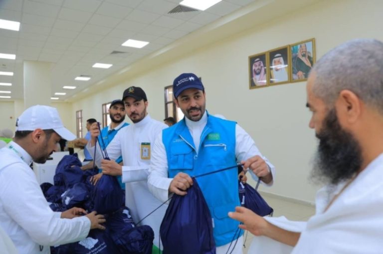 إطلاق لجنة المسؤولية الاجتماعية بإمارة مكة لمبادرة (الترحيب بضيوف الرحمن)